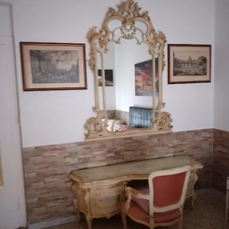 Dal Pontefice Oda ve Kahvaltı Roma