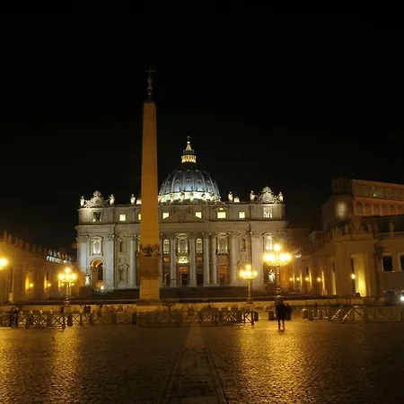 Dal Pontefice Oda ve Kahvaltı Roma